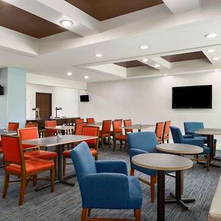 Holiday Inn Express & Suites Florence By Ihg Exteriör bild