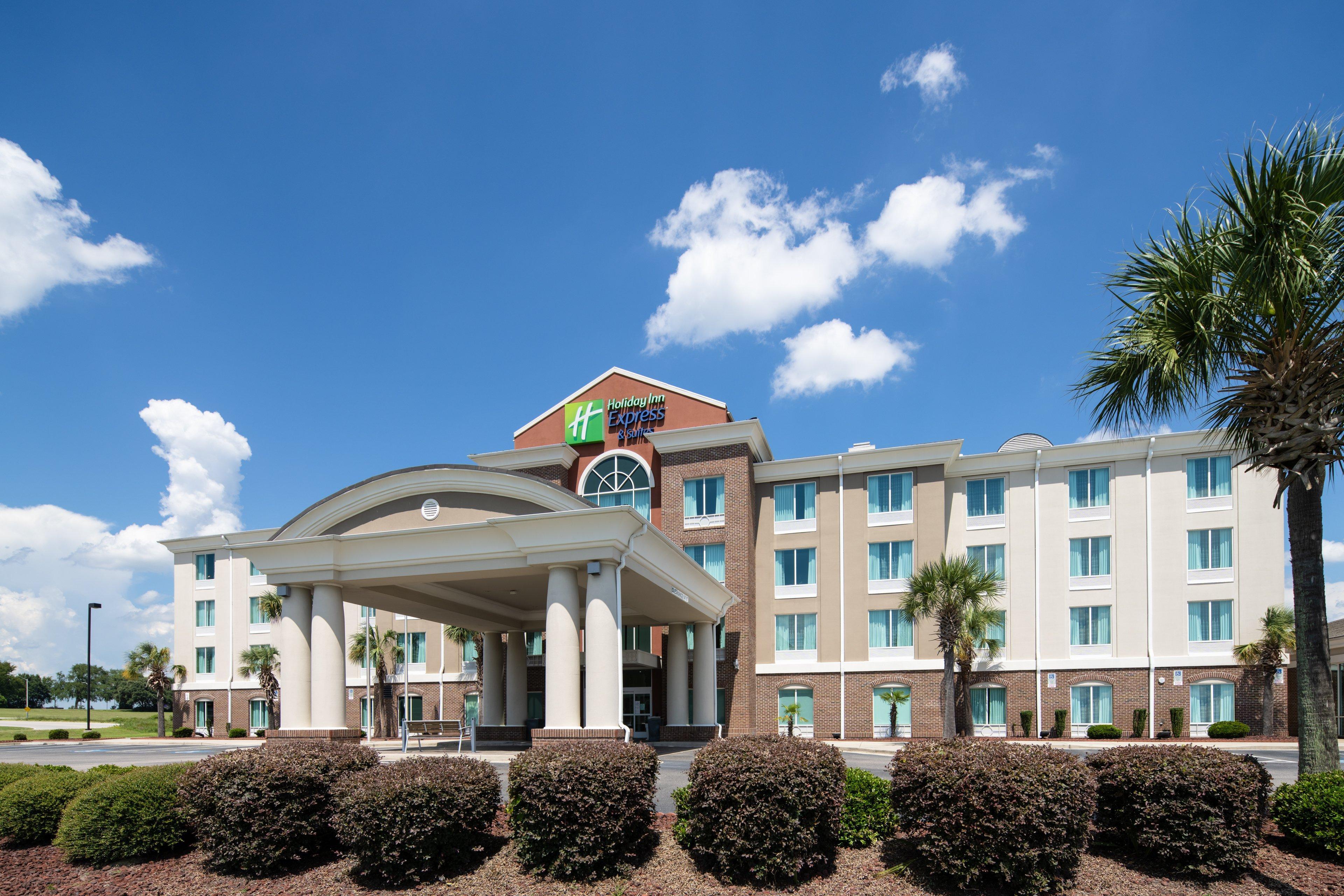 Holiday Inn Express & Suites Florence By Ihg Exteriör bild